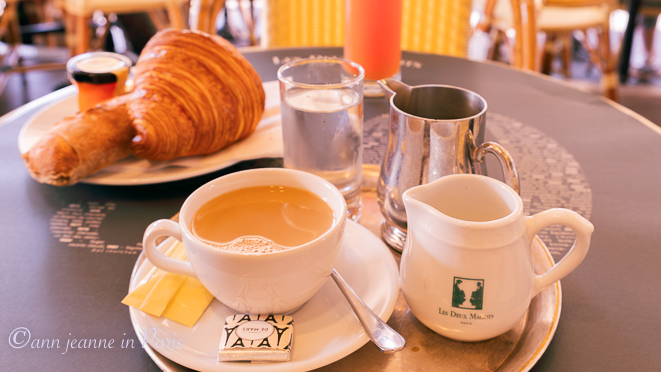 croissant at the Deux Magots