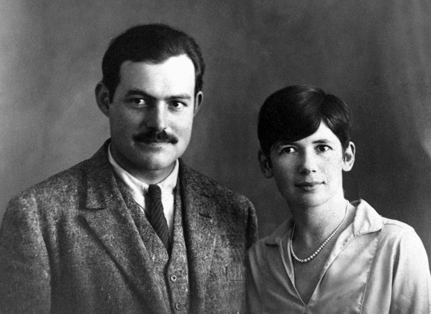 Ernest and Pauline Hemingway - Paris,_1927