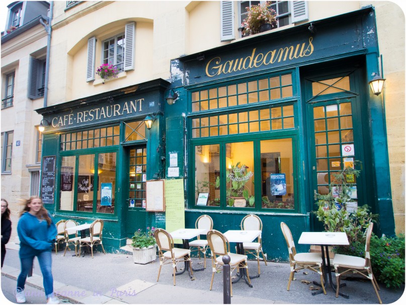 Restaurants, rue de la Montagne Sainte Genevieve